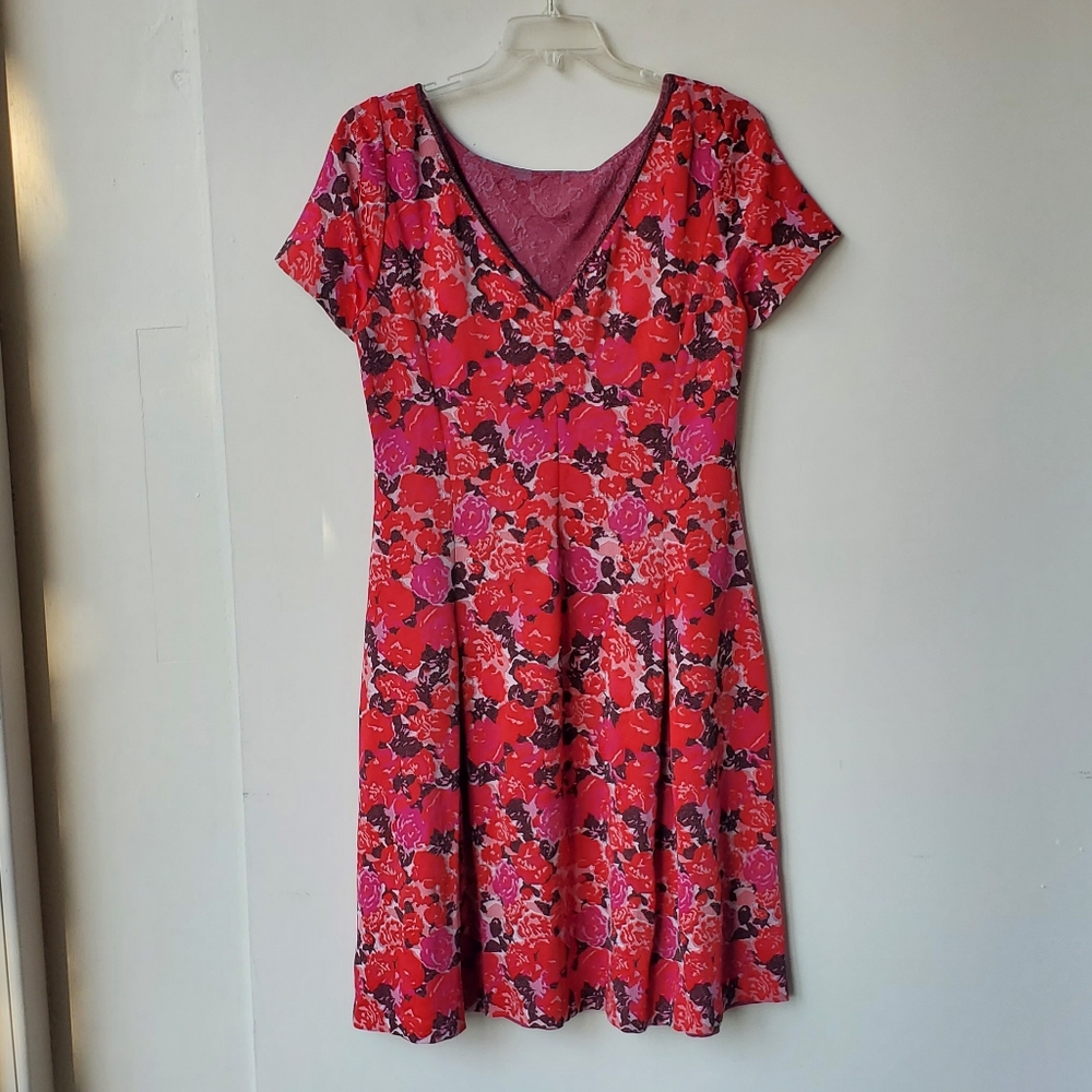 NWT St. John Floral Short Sleeve Dress - Picture 9 of 16